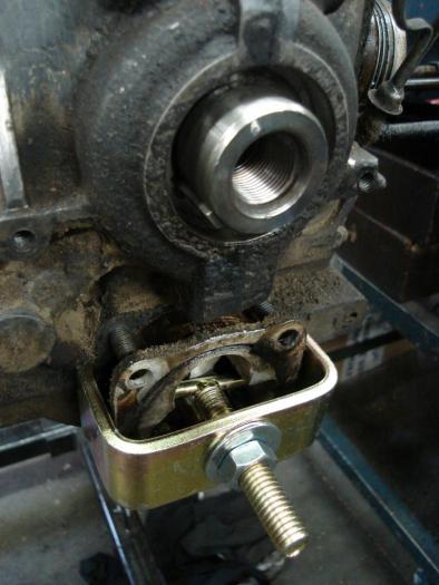 Stahovák čerpadla oleje - Typ 1/3/CT/CZ/WBX motory (» 2003)