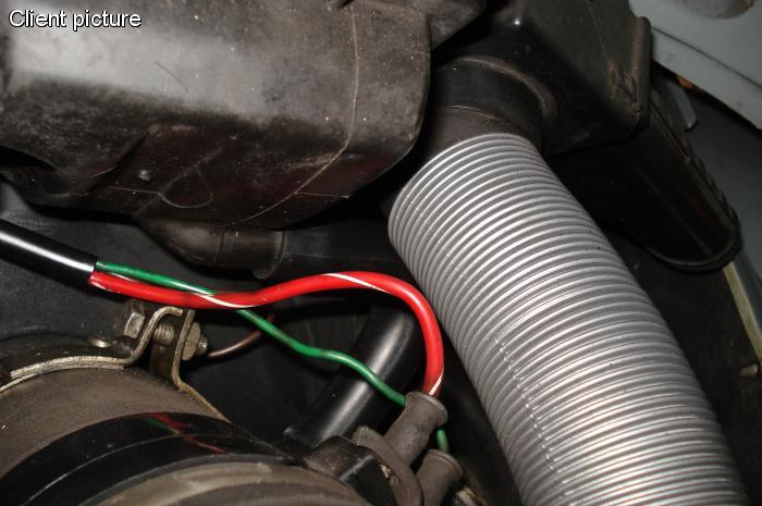 Hadice/propojka odvětrání boxu - Typ 1 motor (1972 » 03)