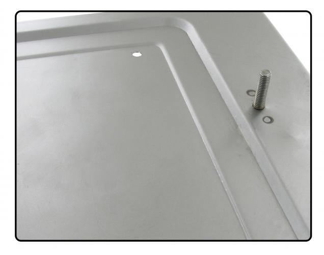 Panel pod akumulátor 6V/zadní P - Typ 2 (» 1967)