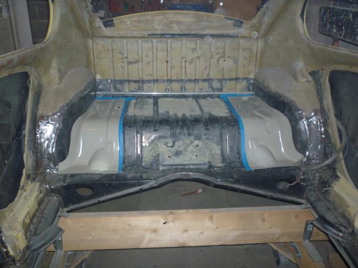 Panel zadní/vnitřní část L - Typ 1 (» 2003)